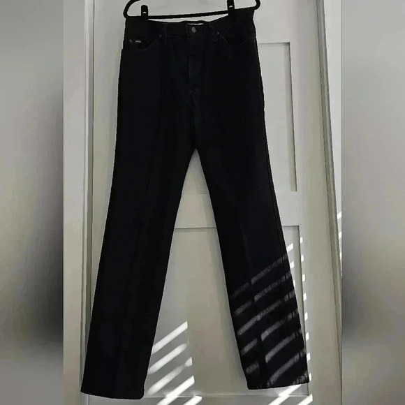 Lee Other - Lee NWOT Regular fit 34x34 black denim jeans.
